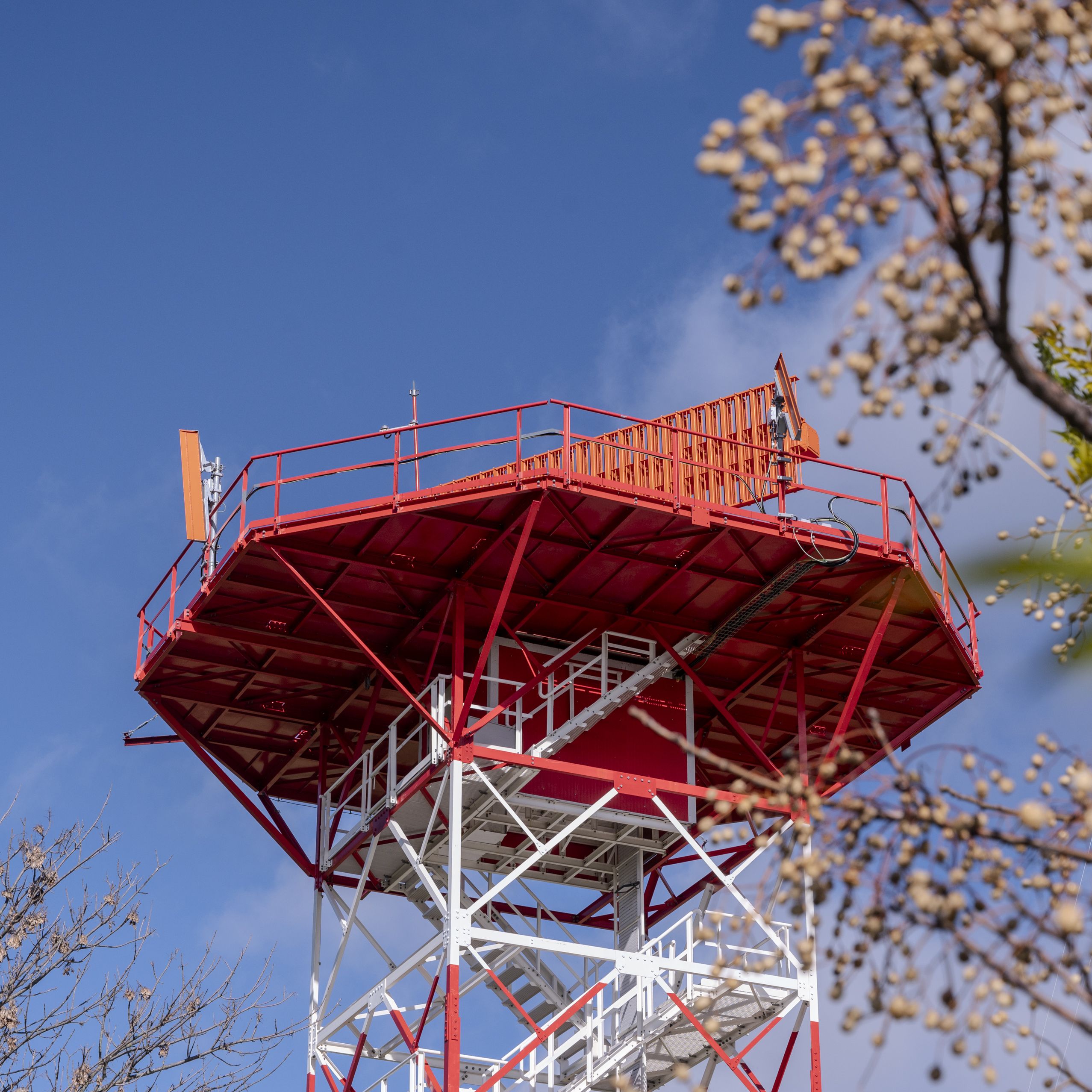 Nuevo radar Secundario de Ezeiza.