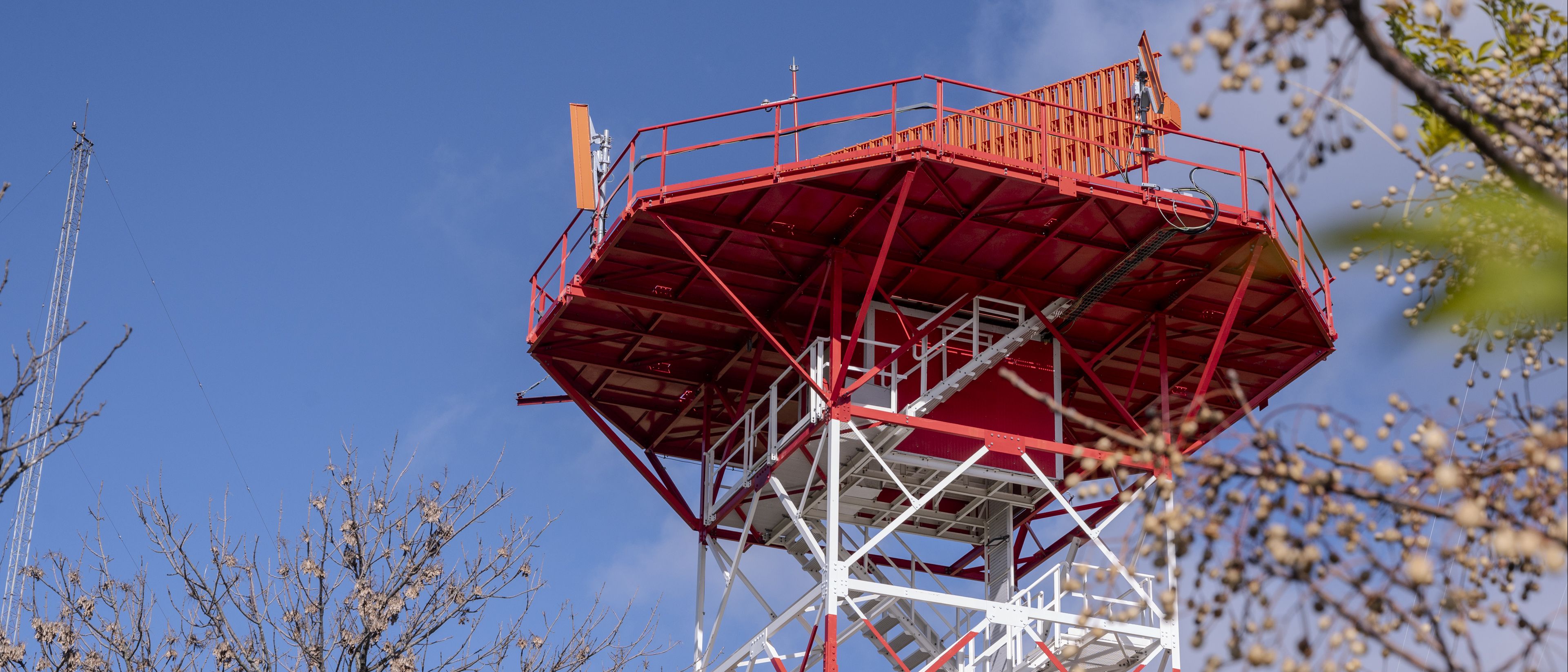 Nuevo radar Secundario de Ezeiza.